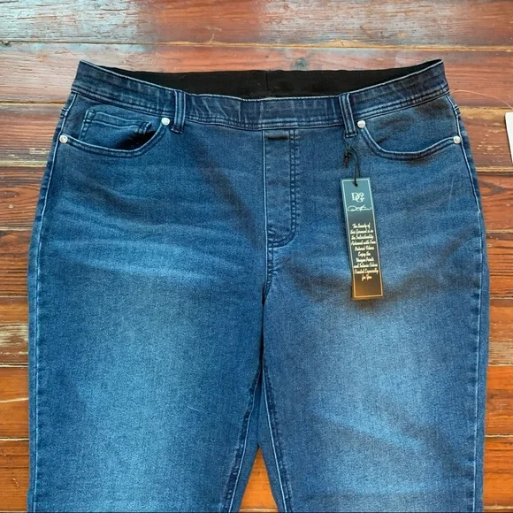 DG2 by Diane Gilman Stretch Pull-On Jegging Jeans - Picture 3 of 13